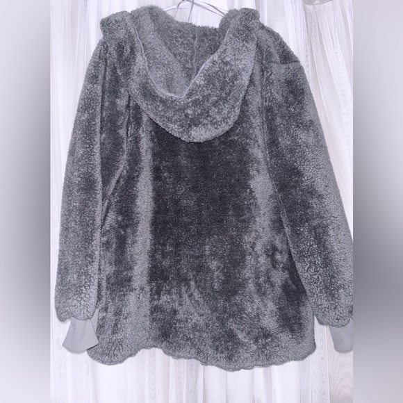 NWOT EESOME TEDDY - Picture 5 of 8